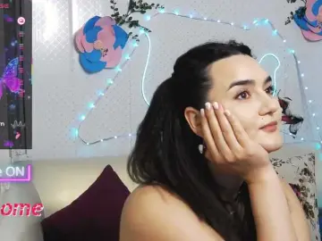 WickedButShy  live sex cam