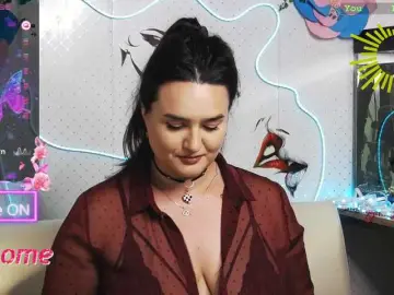WickedButShy  live sex cam