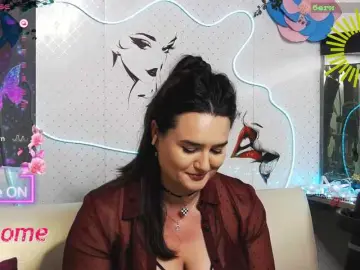 WickedButShy  live sex cam