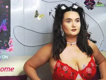 WickedButShy  live sex cam