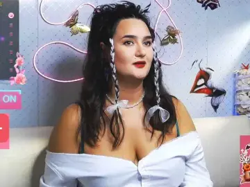 WickedButShy  live sex cam