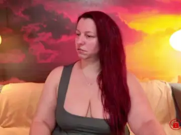 Boobyiana  live sex cam