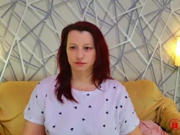 Boobyiana  live sex cam