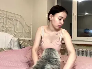 CaronPenniston  live sex cam