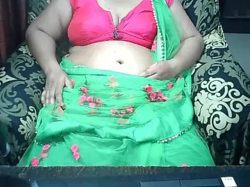 Indianbhabhimilf40  live sex cam