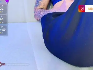 MaddisonWelch  live sex cam