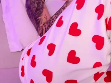 MaddisonWelch  live sex cam