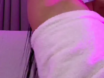 MaddisonWelch  live sex cam