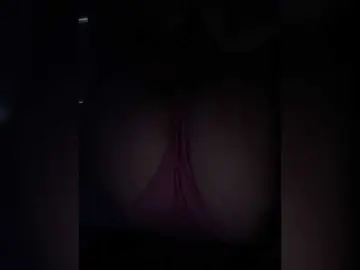 SmokinSahara  live sex cam