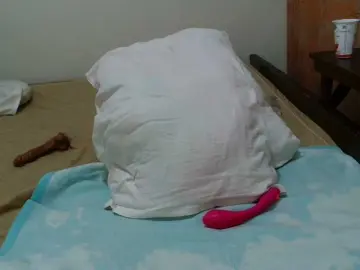 Swty-candy  live sex cam