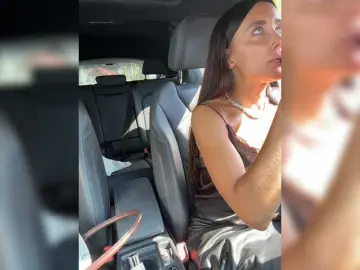 Linahelen  live sex cam