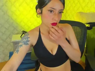 Llittlebicth3  live sex cam