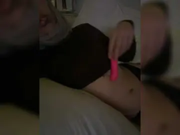 Ritab23  live sex cam