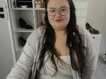 HollyDanceSoul  live sex cam