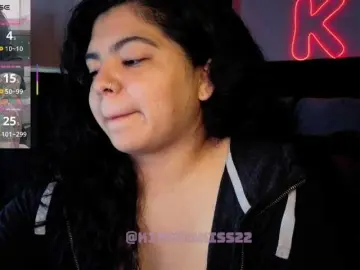 Kimmiakiss22  live sex cam