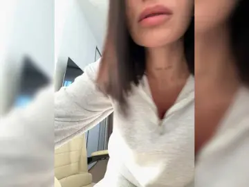 LunaDesire  live sex cam