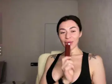 LunaDesire  live sex cam