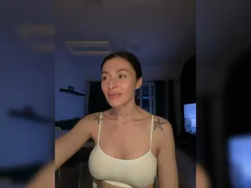 LunaDesire  live sex cam