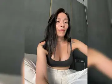 LunaDesire  live sex cam