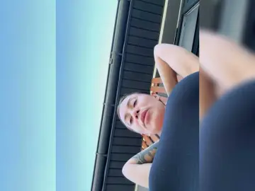 LunaDesire  live sex cam