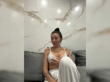 LunaDesire  live sex cam