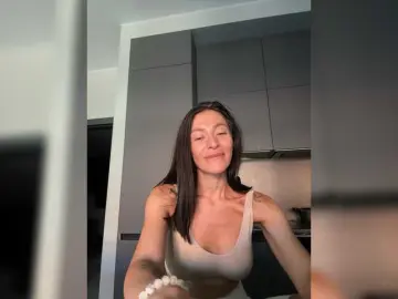 LunaDesire  live sex cam