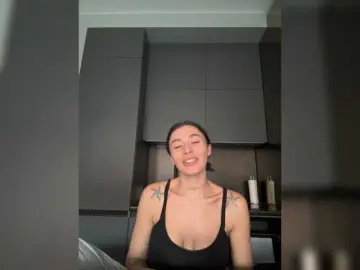 LunaDesire  live sex cam