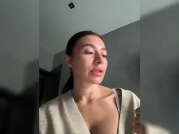 LunaDesire  live sex cam