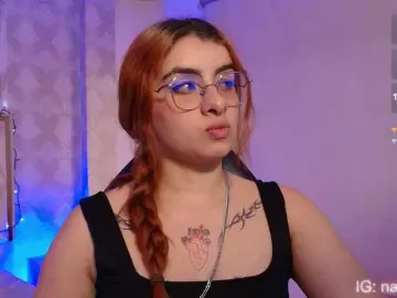 Naomy-tay1  live sex cam