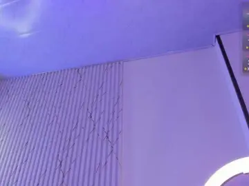 Naomy-tay1  live sex cam