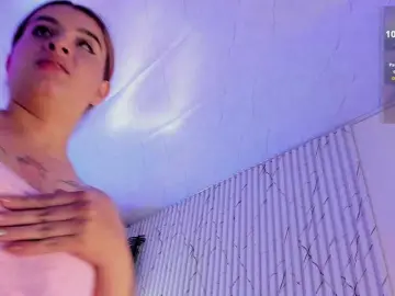 Naomy-tay1  live sex cam