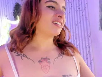 Naomy-tay1  live sex cam