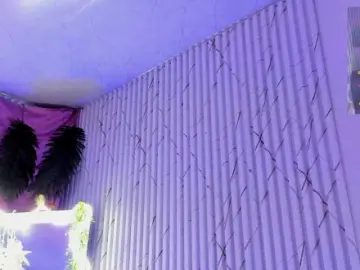 Naomy-tay1  live sex cam