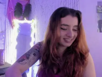 Naomy-tay1  live sex cam