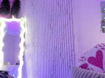 Naomy-tay1  live sex cam