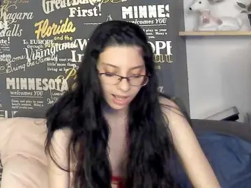 RavenBliss  live sex cam
