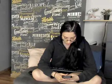 RavenBliss  live sex cam
