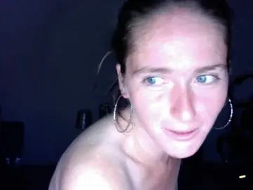 Sharon-Charmelle  live sex cam