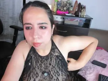 Carolinasweet37  live sex cam