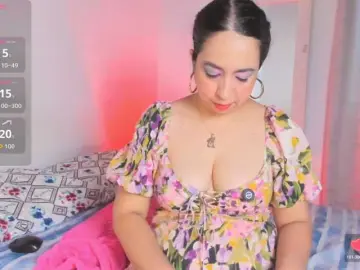 Carolinasweet37  live sex cam
