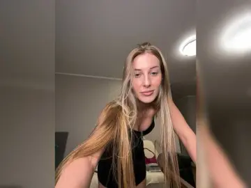 Crushgirl  live sex cam