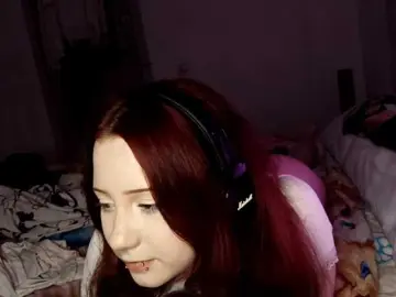 Emoemily  live sex cam