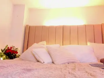 Mystic-carito  live sex cam