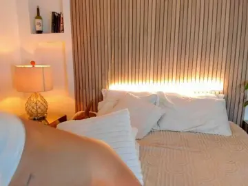 Mystic-carito  live sex cam