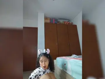 Sharadreams  live sex cam