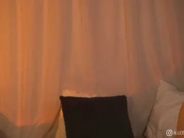 1-Babyfox  live sex cam