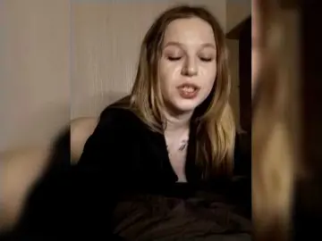 1biscuit1  live sex cam