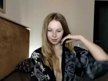 1biscuit1  live sex cam
