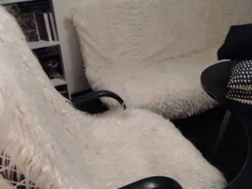Belladonna  live sex cam