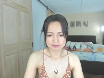 Carlin1511  live sex cam